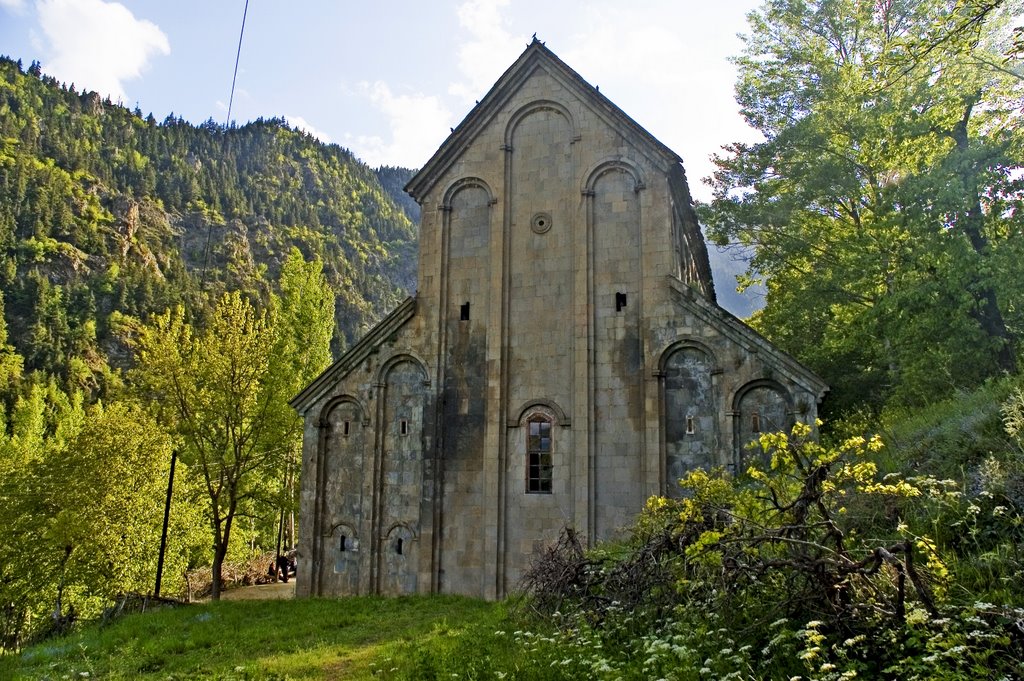 Barhal Kilisesi